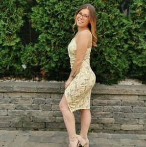 Meet your Posher, Pamela